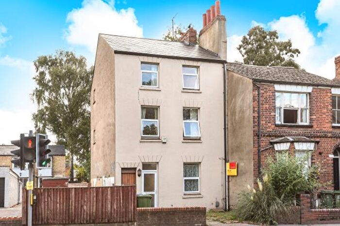 4 Bedroom Semi-Detached House To Rent In Abingdon Road, Oxford, OX1