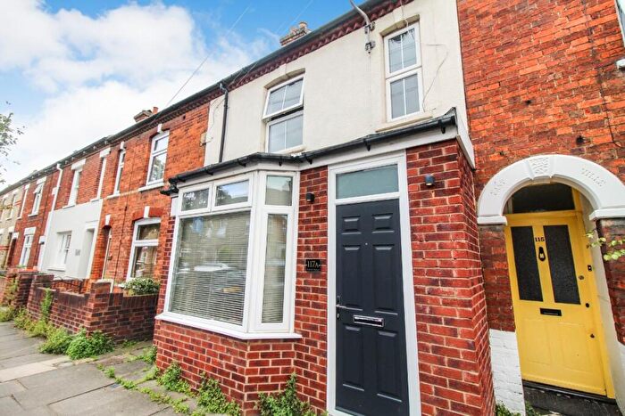 2 Bedroom Flat To Rent In A Bower Street, Bedford, MK40