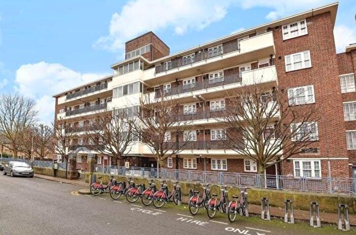 3 Bedroom Flat For Sale In Filey House, Usk Road, London, SW11