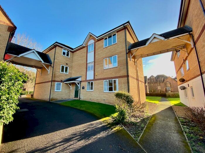 1 Bedroom Flat To Rent In Butlers Close, Crews Hole, Bristol, BS5