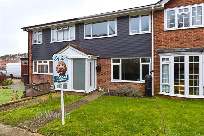 3 Bedroom Terraced House For Sale In Lakeside, Snodland, Kent, ME6