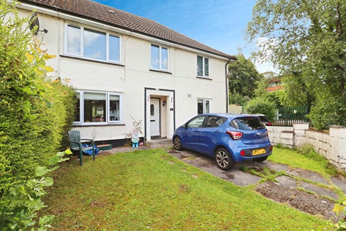 2 Bedroom Flat For Sale In Greenmeadow Drive, Tongwynlais, Cardiff, CF15