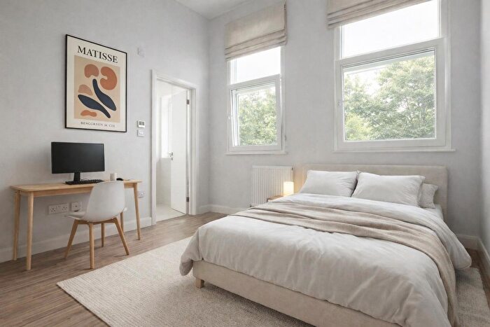 2 Bedroom Flat To Rent In Horn Lane, Acton, W3