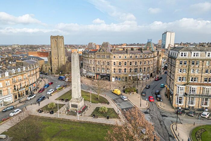 2 Bedroom Flat To Rent In Prospect Crescent, Harrogate, HG1
