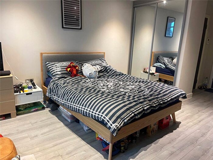 Apartment To Rent In Thames Valley, Wokingham Road, Bracknell, Berkshire, RG42