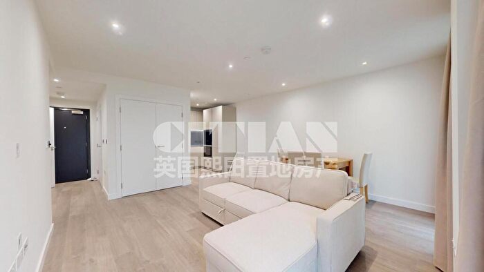 1 Bedroom Flat To Rent In Woodberry Down, Newnton Close, London, N4