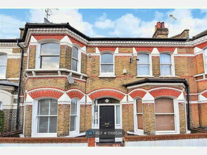 2 Bedroom Flat To Rent In Dafforne Road, London, SW17