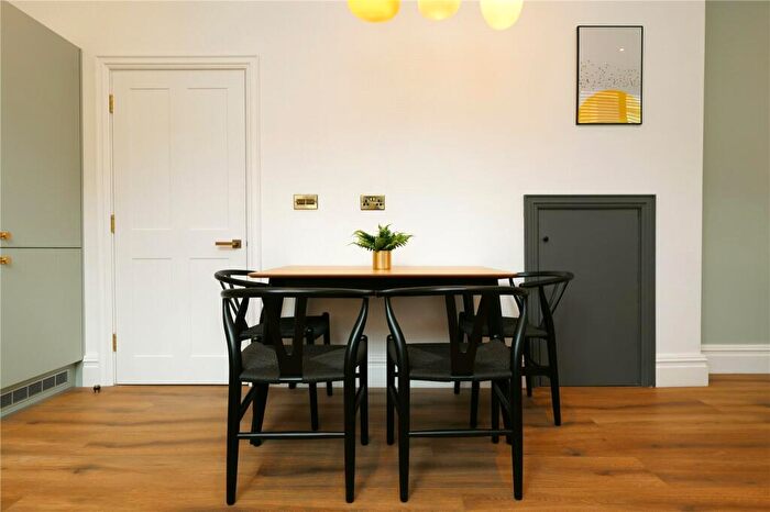 2 Bedroom Apartment To Rent In Grosvenor Road, Bristol, BS2
