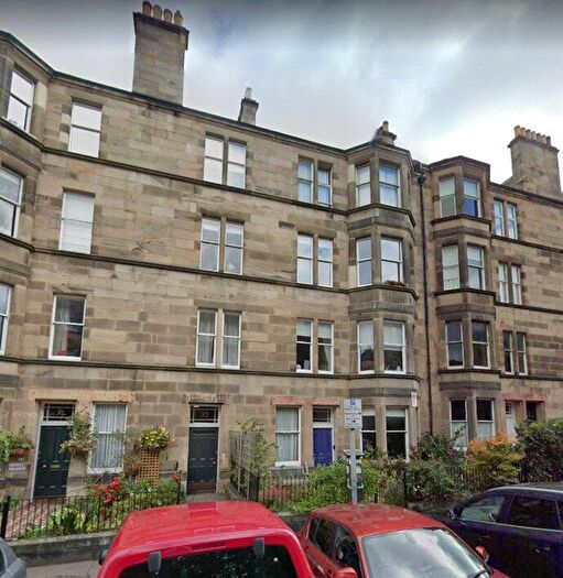 3 Bedroom Flat To Rent In Spottiswoode Road, Edinburgh, EH9