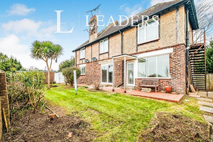 1 Bedroom Flat To Rent In Treharne Close, BN13
