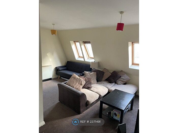 1 Bedroom Flat To Rent In Northolt, London, UB5