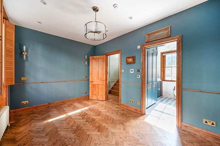 3 Bedroom Terraced House To Rent In Colville Place, Fitzrovia, London, W1T