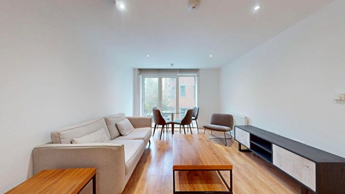 2 Bedroom Flat To Rent In Headstone Road, Harrow, HA1