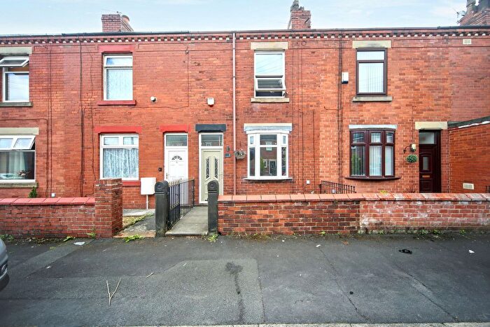 3 Bedroom Terraced House For Sale In Campbell Street, Wigan, WN5