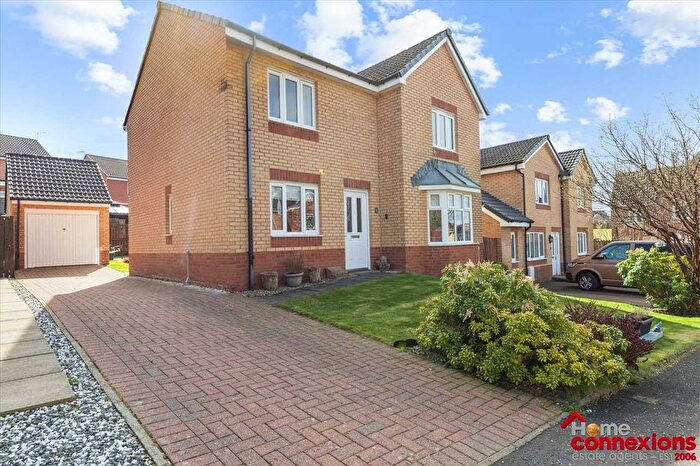 5 Bedroom Detached House For Sale In Ingalls Court, Lindsayfield, East Kilbride, G75