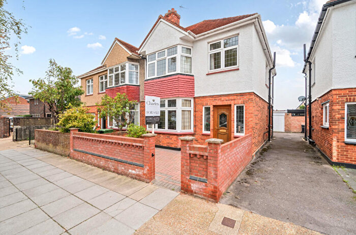 3 Bedroom Semi-Detached House For Sale In Kirby Road, Portsmouth, Hampshire, PO2