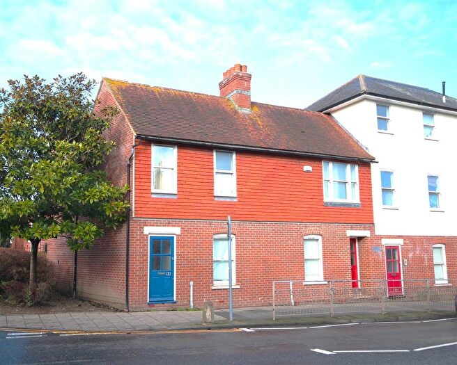 6 Bedroom End Of Terrace House To Rent In Lower Chantry Lane, Canterbury, CT1