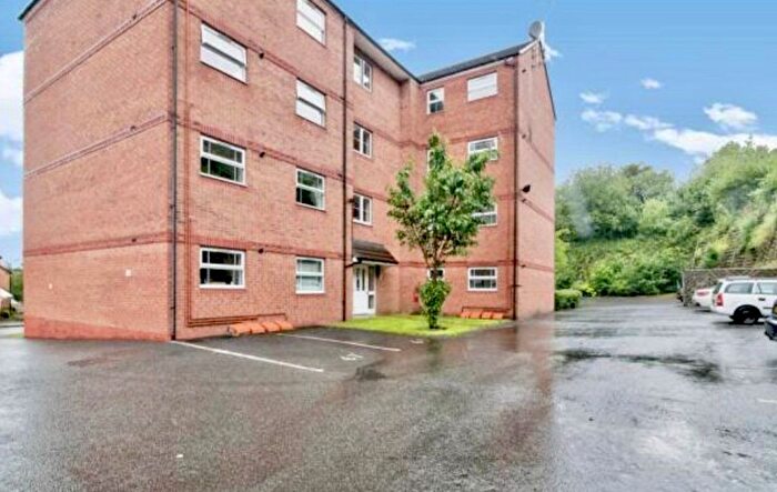 2 Bedroom Flat For Sale In Goodrich Mews, Dudley, DY3