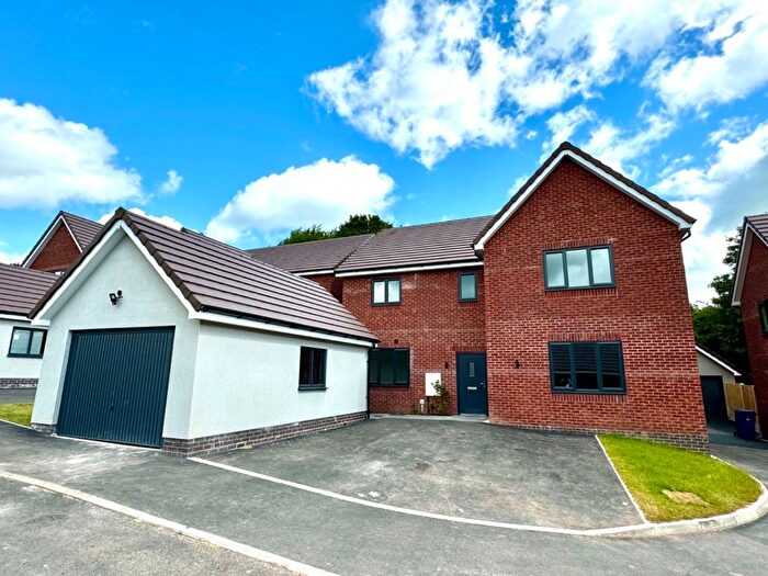 4 Bedroom Detached House To Rent In Hookgate, Market Drayton, Staffordshire, TF9
