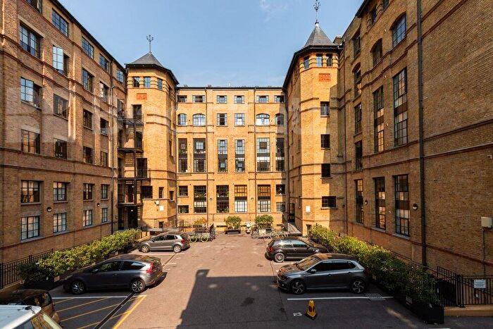 1 Bedroom Flat To Rent In Springfield House Lofts - Tyssen Street, Dalston, E8