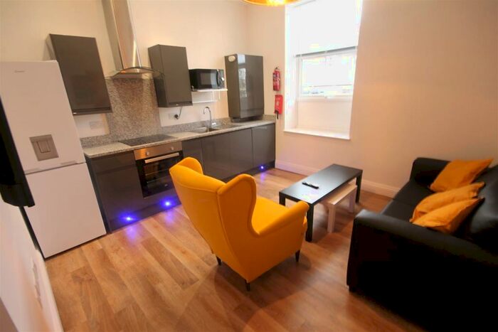 3 Bedroom Apartment To Rent In Ridley Place, City Centre, Newcastle Upon Tyne, NE1
