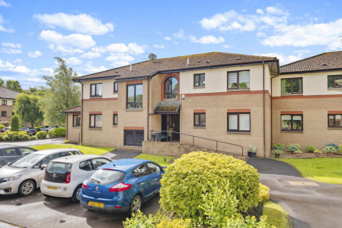 2 Bedroom Retirement Property For Sale In Linnpark Avenue, Glasgow, G44