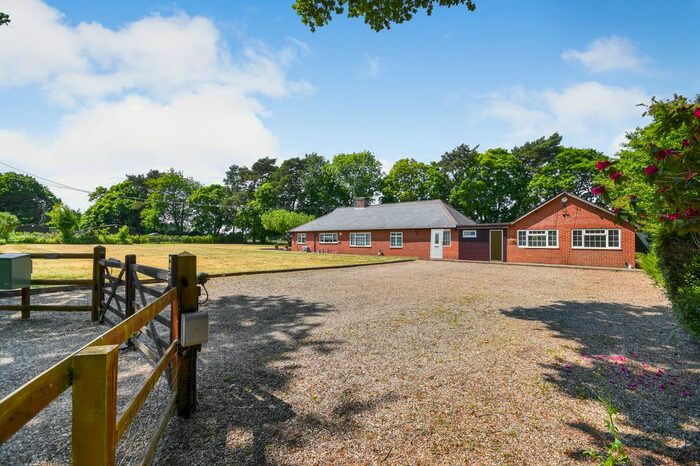 5 Bedroom Detached Bungalow For Sale In Upper Bolney Road, Harpsden, Henley-On-Thames, RG9