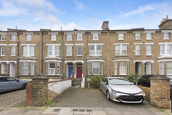 1 Bedroom Flat To Rent In The Grove, London, W5