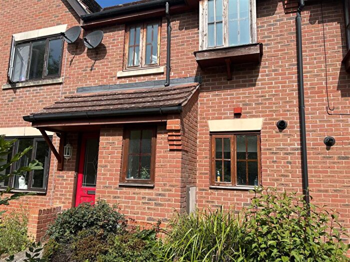 2 Bedroom Terraced House To Rent In Babylon Grove, Westcroft, MK4