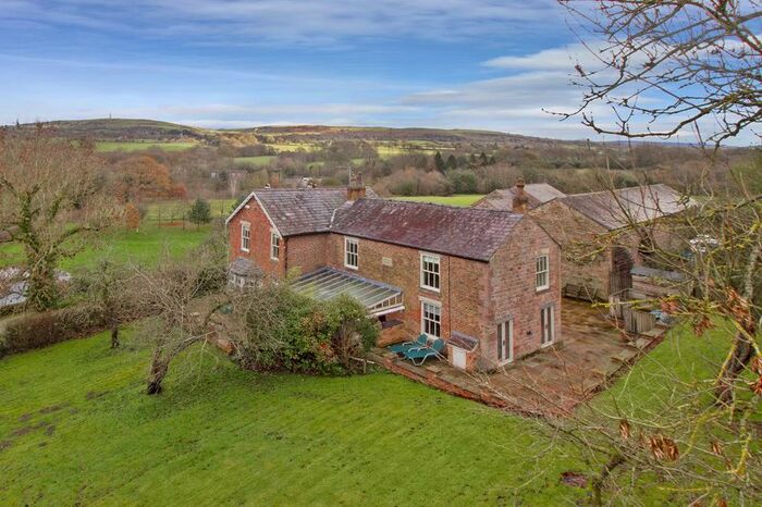 4 Bedroom Farmhouse To Rent In Bosley, Macclesfield, SK11