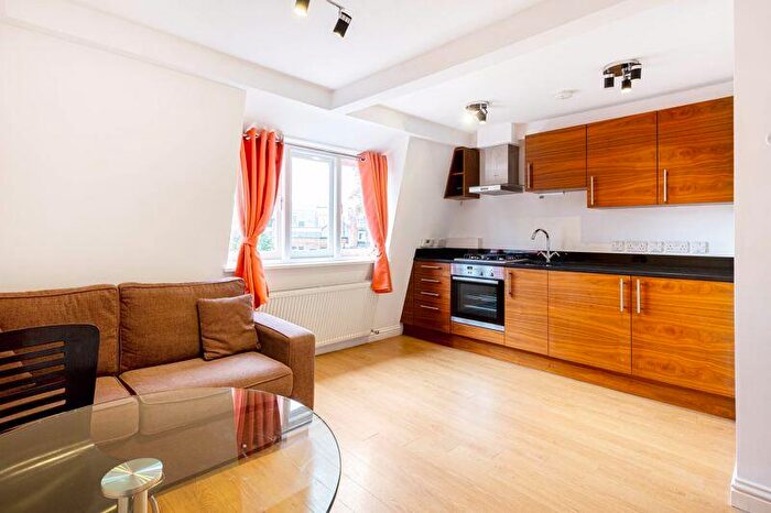 1 Bedroom Flat To Rent In City Road, EC1V