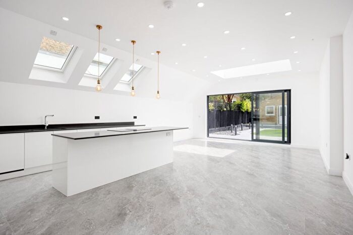 6 Bedroom Terraced House To Rent In Harbord Street, Bishops Park, SW6