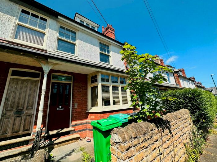 1 Bedroom Apartment To Rent In Bingham Road, Sherwood, NG5