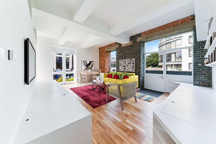 2 Bedroom Flat To Rent In Albert Dock, New Wharf, Kings Cross, N1