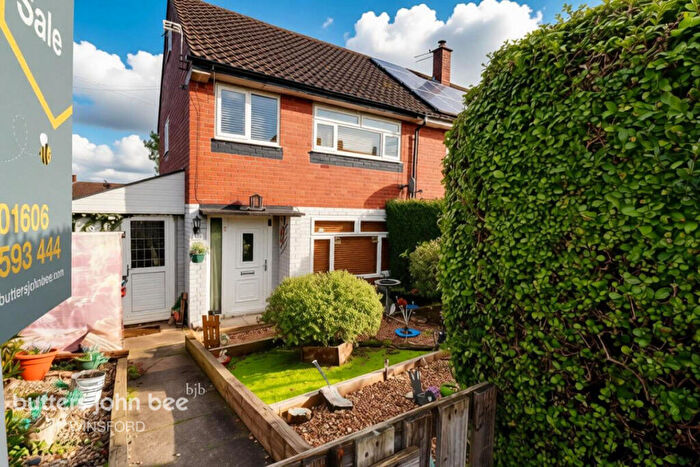 3 Bedroom End Of Terrace House For Sale In Brindley Avenue, Winsford, CW7