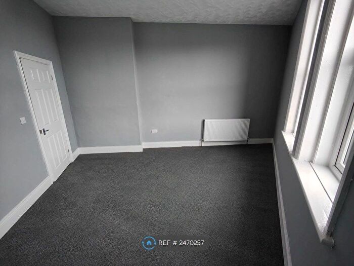 2 Bedroom Flat To Rent In Laygate, South Shields, NE33