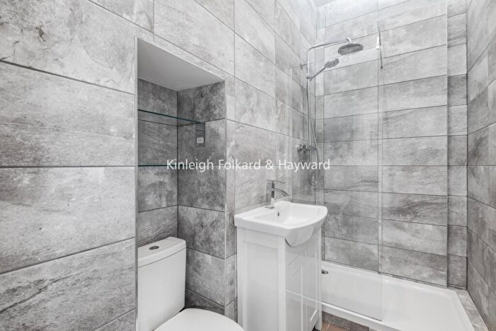 2 Bedroom Apartment To Rent In Northolme Road Highbury, N5