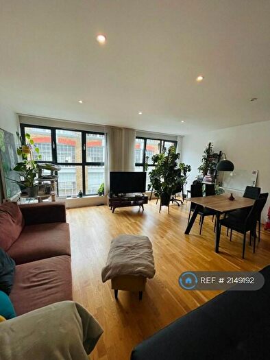 2 Bedroom Flat To Rent In Clifton Street, London, EC2A