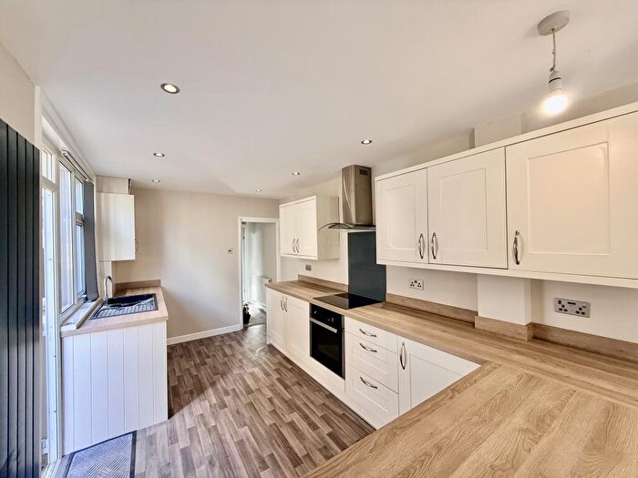 3 Bedroom Terraced House To Rent In Shearer Road, Portsmouth, PO1