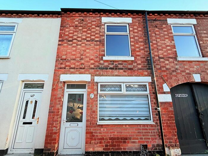 4 Bedroom Terraced House To Rent In Uxbridge Street, Burton-On-Trent, DE14