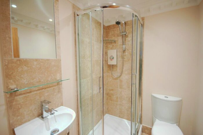 Studio To Rent In Jessica House, Russell Street, Reading, RG1