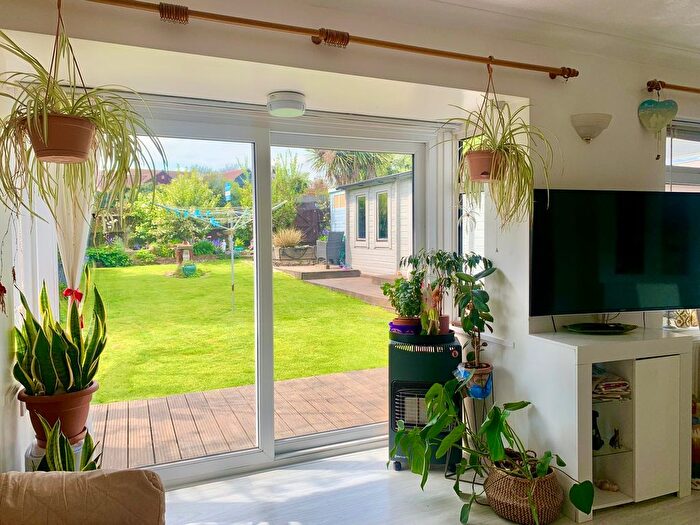 2 Bedroom Detached Bungalow For Sale In York Road, Bexhill-On-Sea, TN40