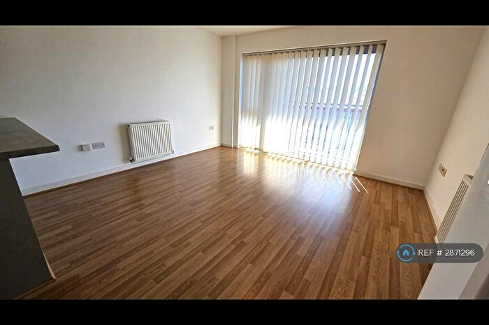1 Bedroom Flat To Rent In Bow Road, London, E3