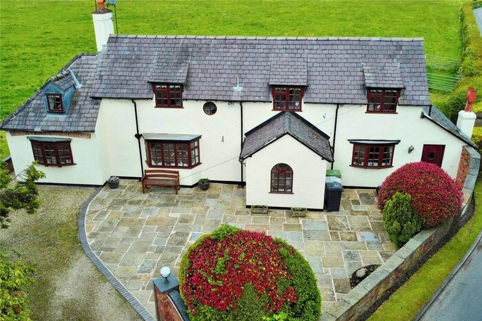 3 Bedroom Detached House For Sale In Pinfold Lane, Marthall, Knutsford, Cheshire, WA16