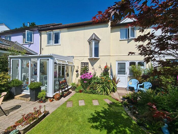 3 Bedroom House For Sale In Christa Court, Upton Cross, PL14