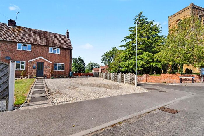 3 Bedroom House For Sale In St. Marys Gate, South Kelsey, Market Rasen, LN7