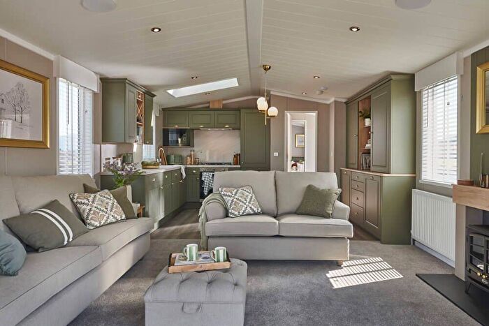 2 Bedroom Caravan For Sale In Leamington Ln, Swarland, Morpeth, NE65