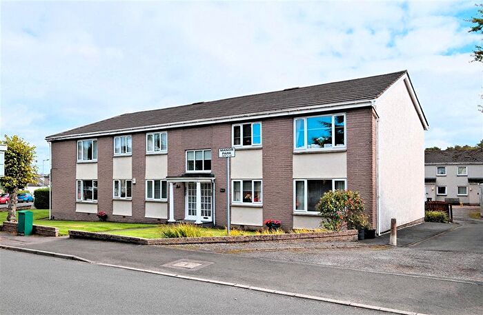 2 Bedroom Flat For Sale In South Park Road, Hamilton, ML3
