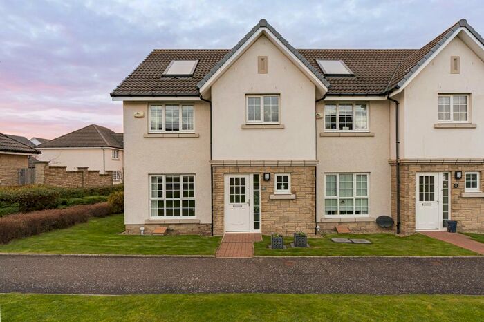 3 Bedroom Villa For Sale In 10 Freelands Way, Ratho EH28
