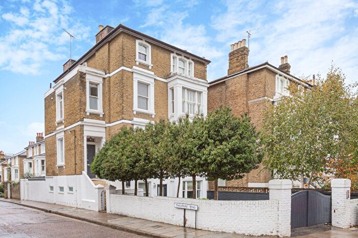 2 Bedroom Flat To Rent In Mount Ararat Road, Richmond, TW10